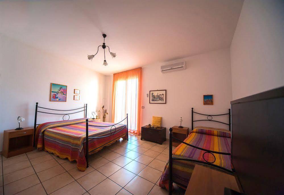Fragolina B&B Фурчи-Сикуло Экстерьер фото